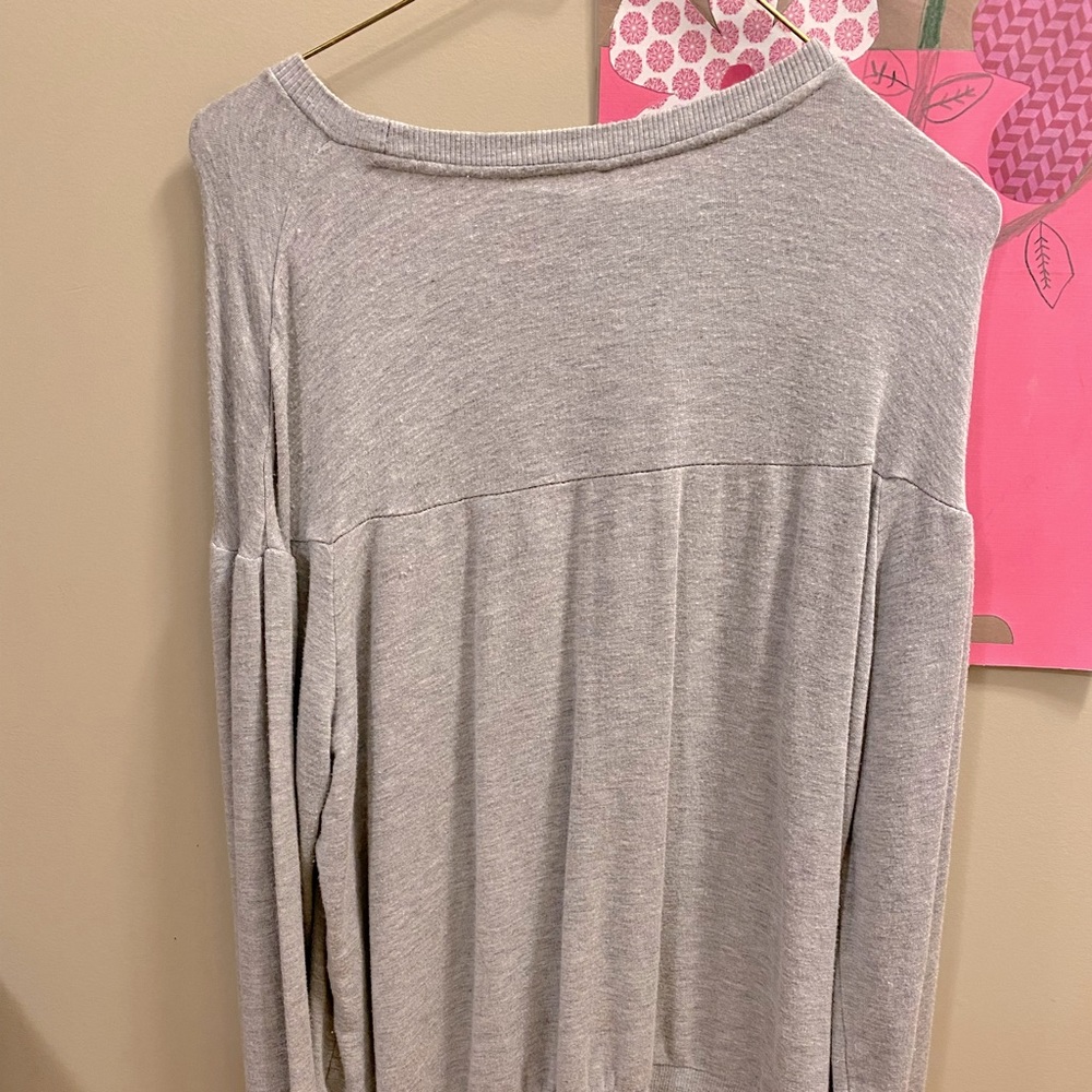 EUC Z Supply Puffy Sleeve sweater. Extremely comfortable.